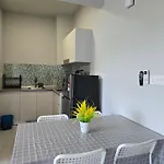 Nana Homestay - Jesselton Quay